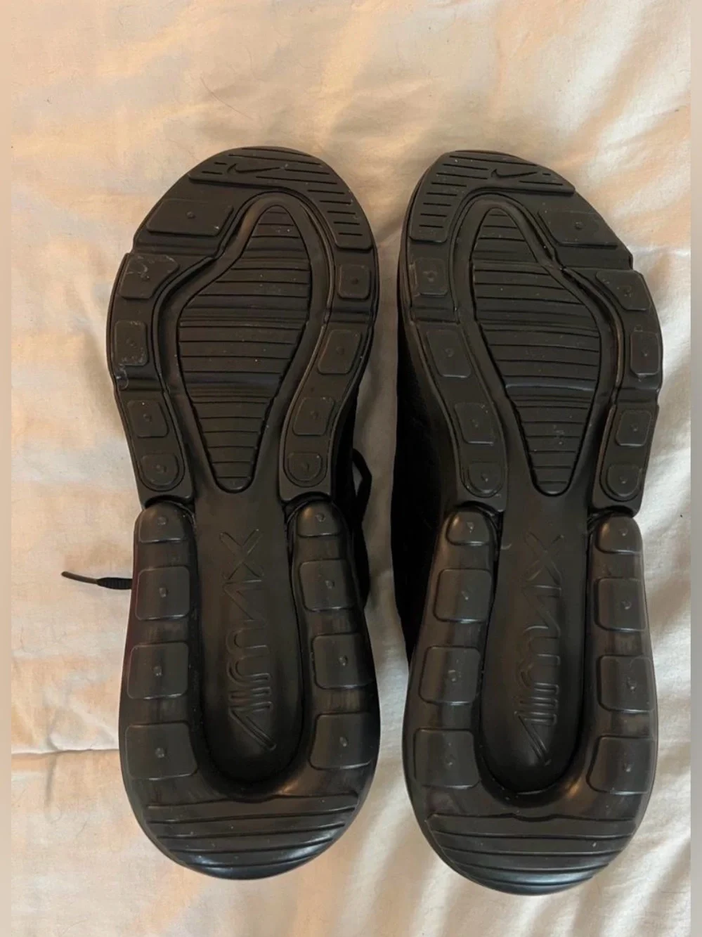 Nike 270/ unisex 8.5